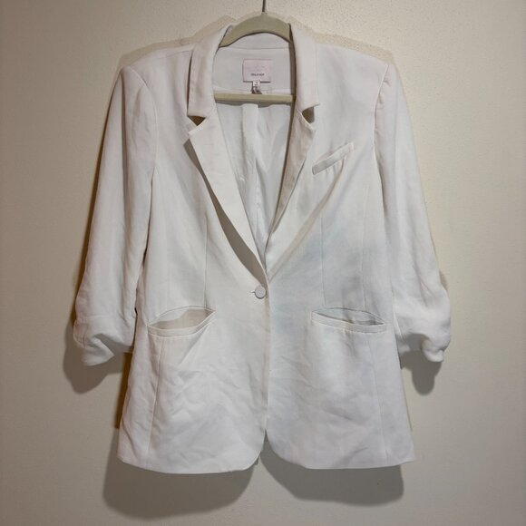 Cinq a Sept Khloe Crepe 3/4-Sleeve Blazer White - Picture 3 of 16